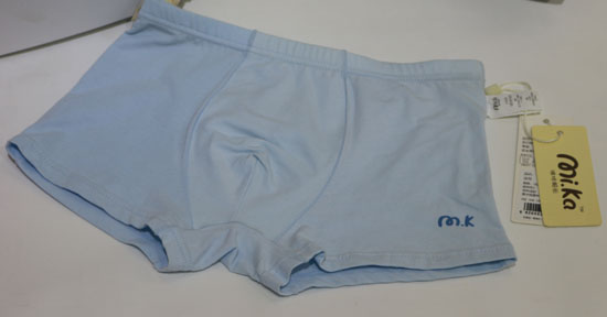 ơơС�~�y�x����ͯ������(n��i)ѝ�{(l��n)ɫ���L(zh��ng)��